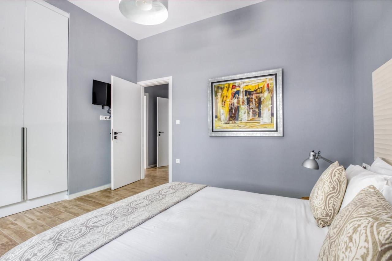 Spacious Flat With Courtyard And Private Parking! Leilighet Athen Eksteriør bilde